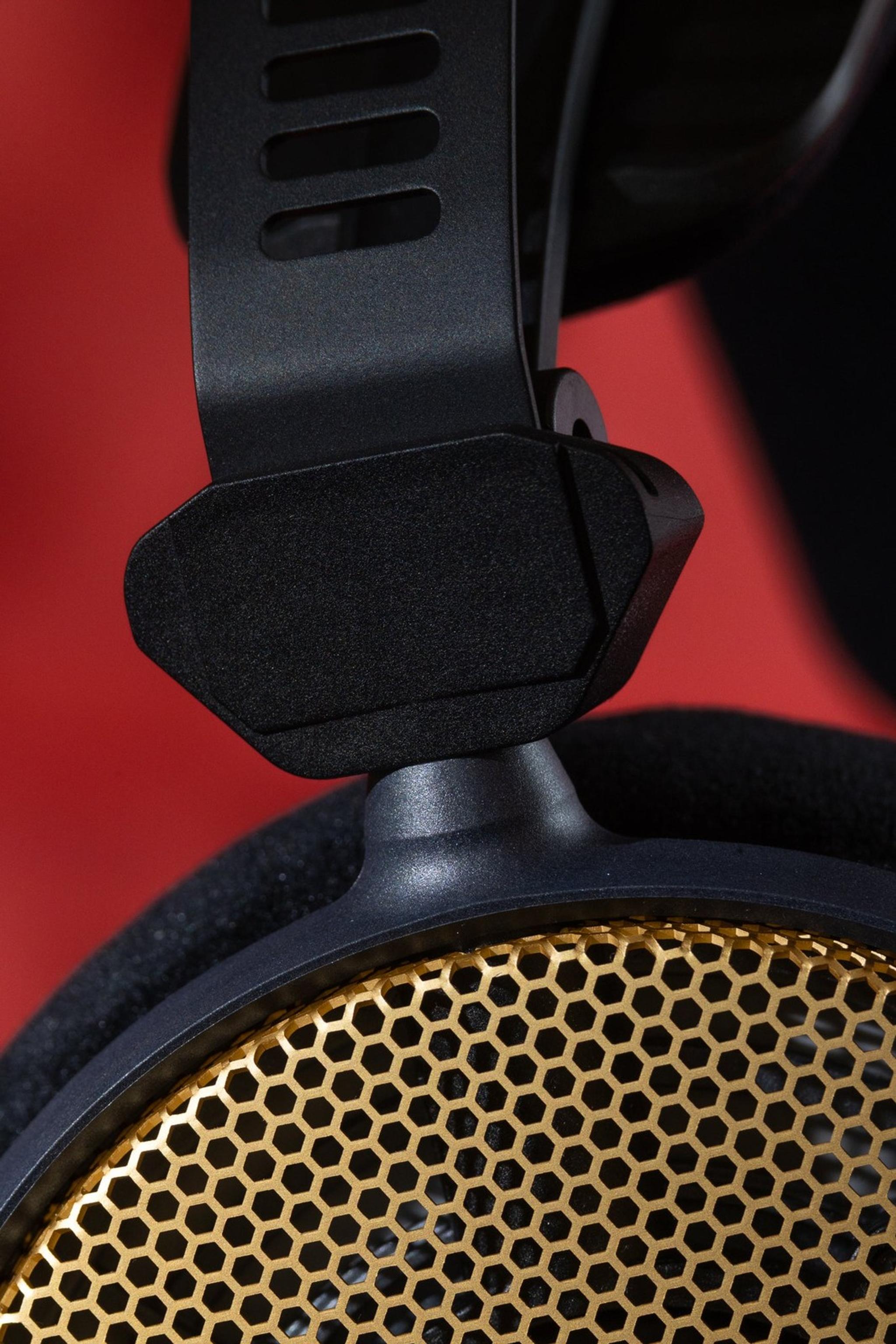 Apos x Audio-Technica ATH-R70x Refine Headphone thumbnail 7