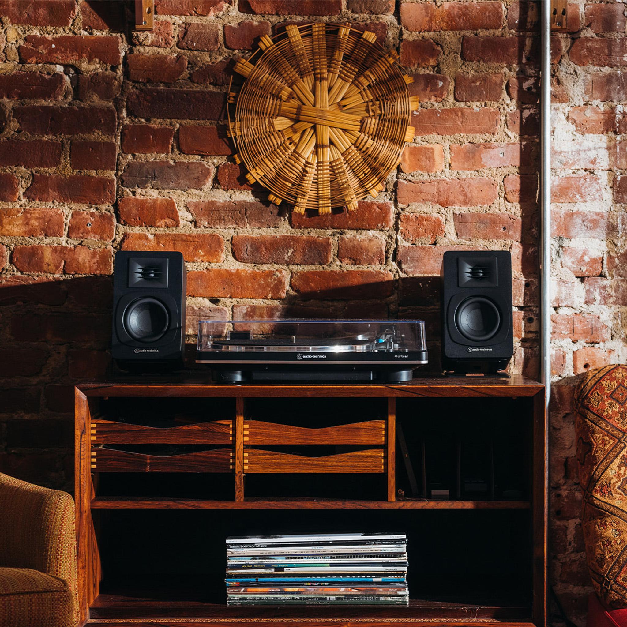 Audio-Technica AT-SP3X Powered Bluetooth Bookshelf Speakers thumbnail 10