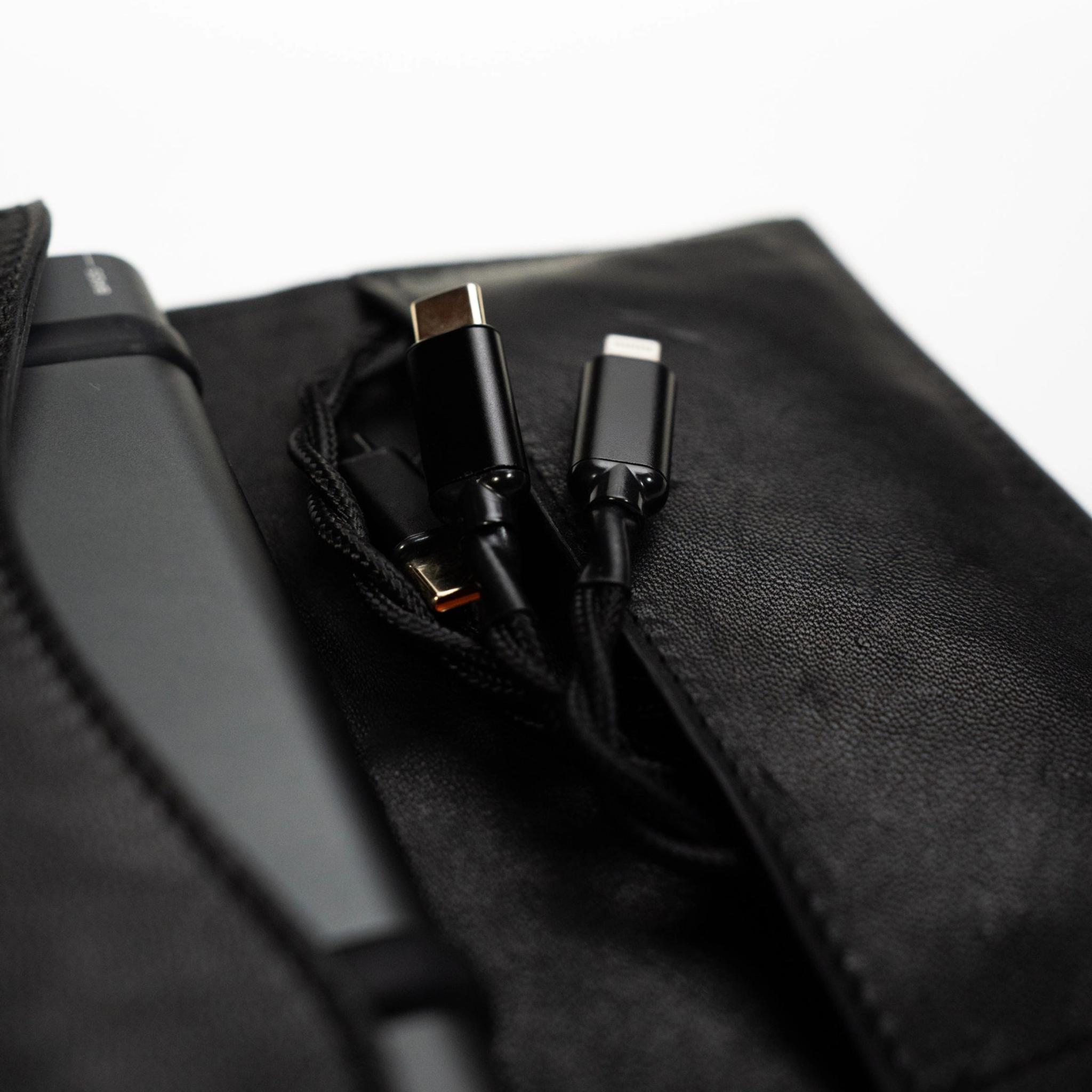Audma Brioso Case | Black Leather Case for Brioso thumbnail 4