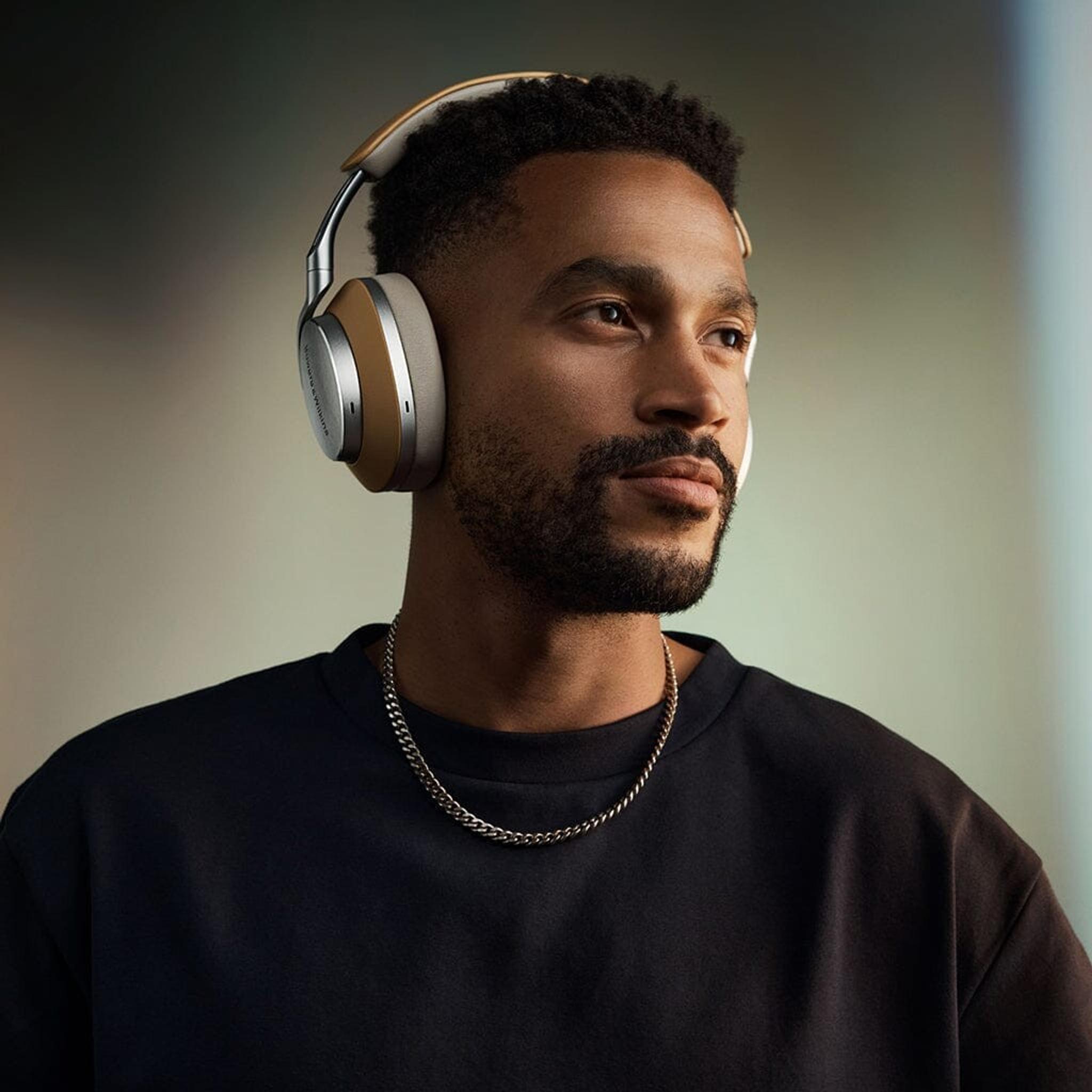 Bowers & Wilkins PX8 Wireless ANC Headphones thumbnail 5
