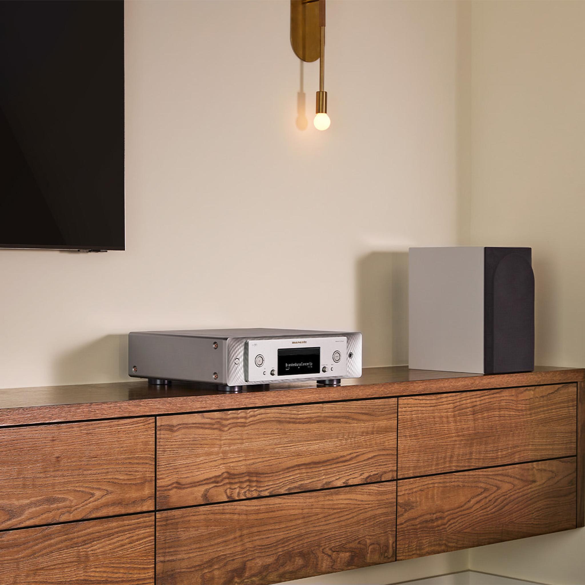 Marantz CD 50n High-Resolution Network Digital Audio and CD Player (Silver) thumbnail 7