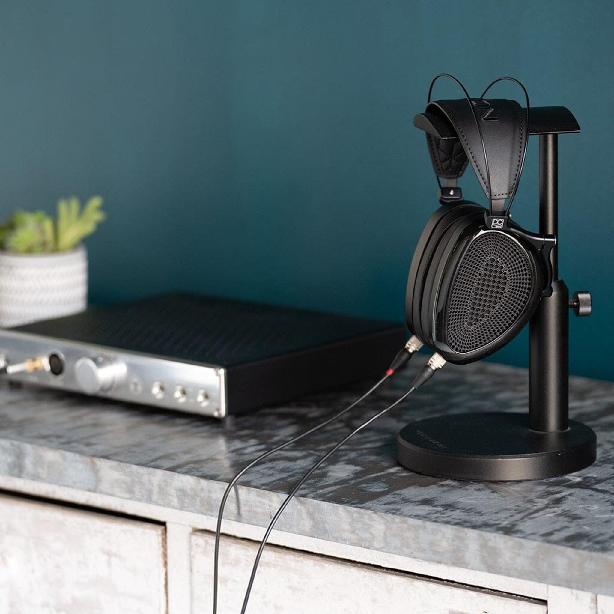 Dan Clark Audio NOIRE XO Headphones thumbnail 7