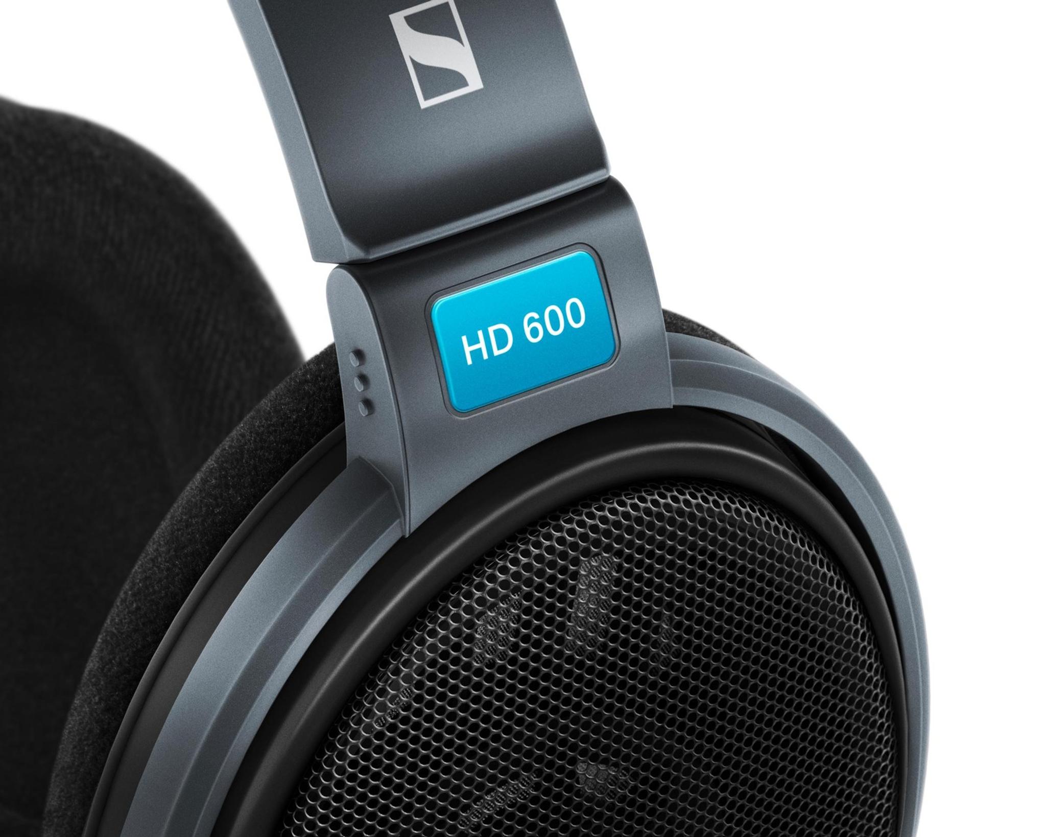 Sennheiser HD 600 Open-back Reference Headphones thumbnail 6