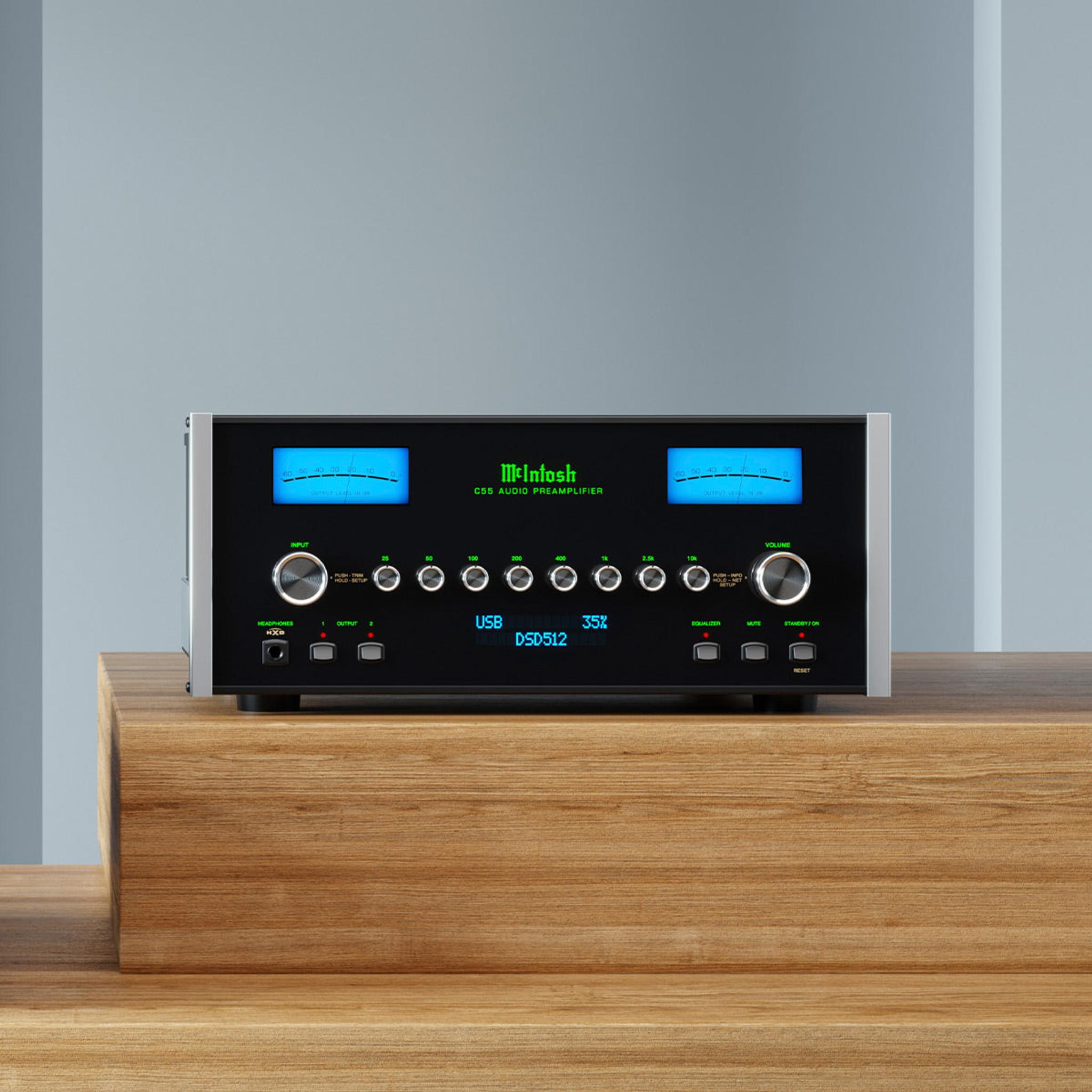 McIntosh C55 2-Channel Solid State Preamplifier thumbnail 3