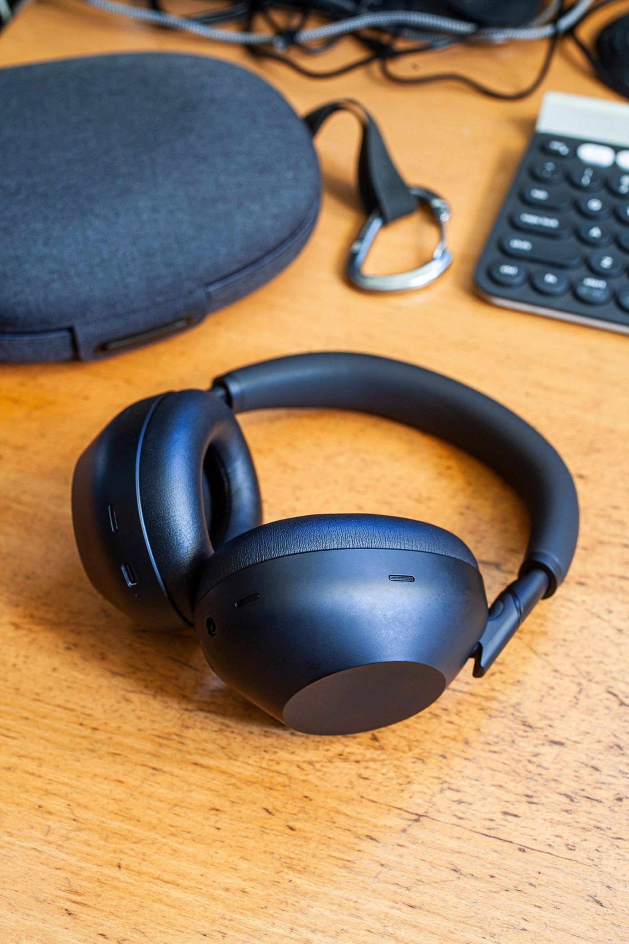 Replacement Earpads for Sony WH1000Xm6 Headphones thumbnail 9