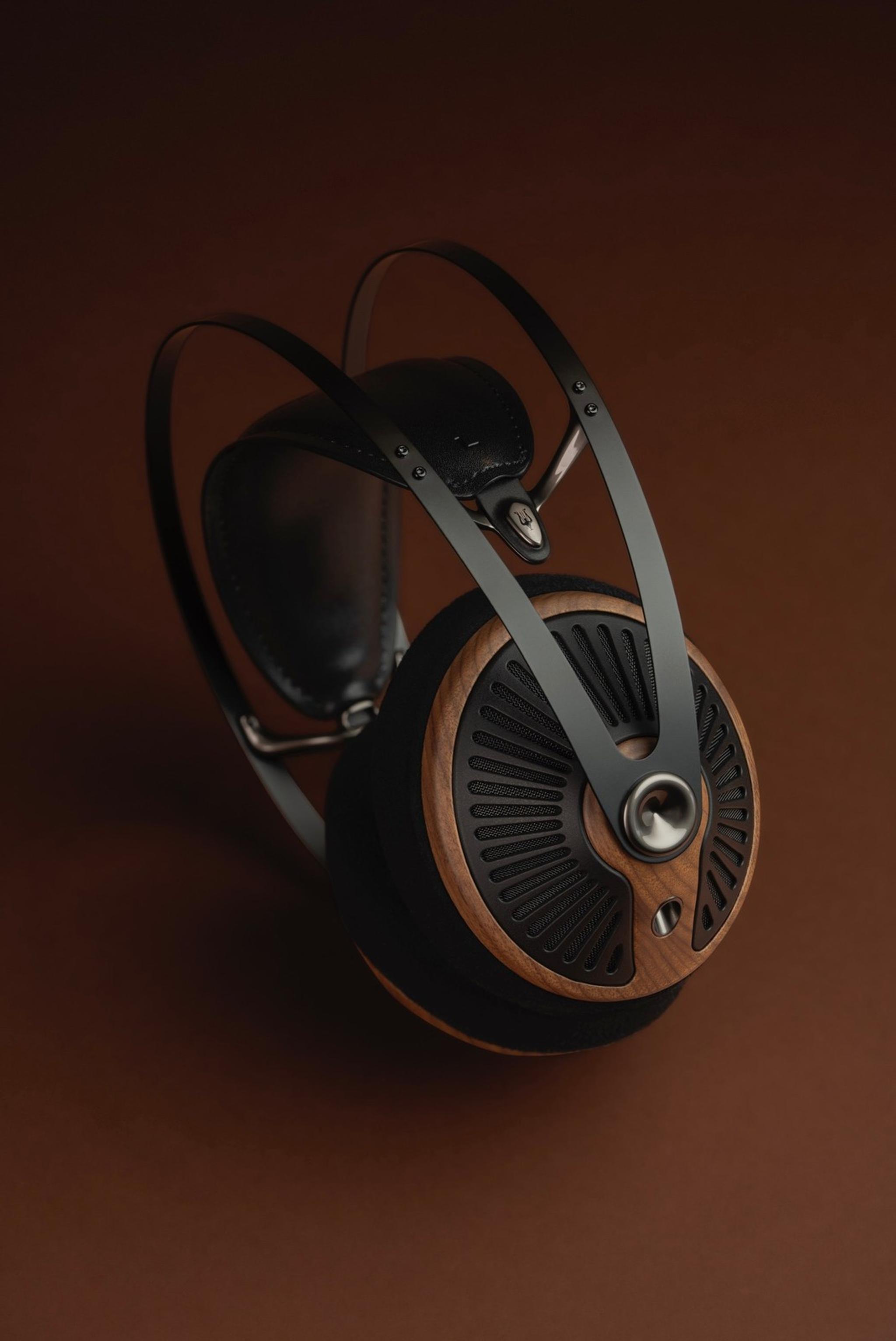 Meze 105 Silva Open-Back Headphones thumbnail 3