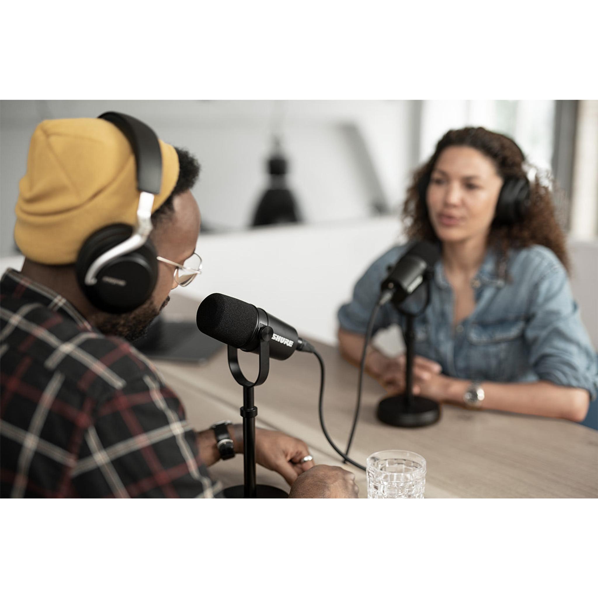 Shure MV7X XLR Dynamic Podcast Microphone thumbnail 5