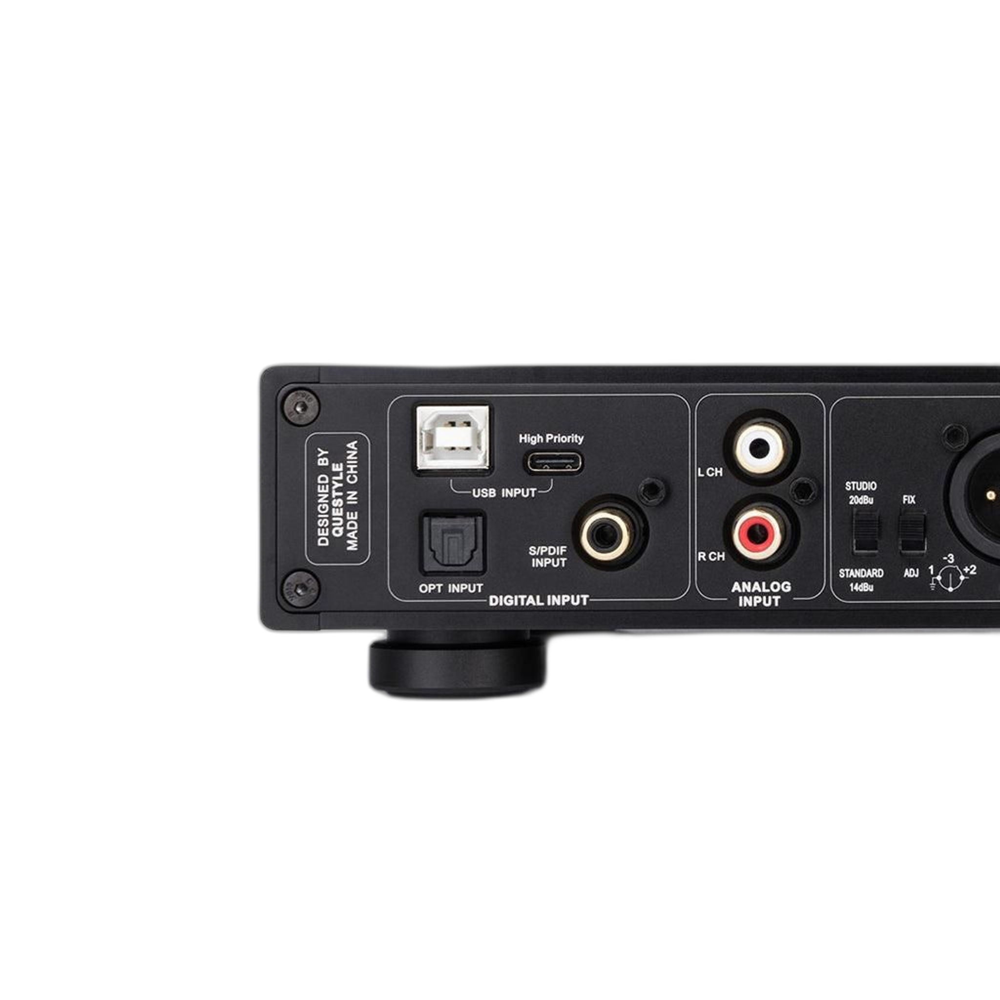 Questyle CMA Fifteen Desktop DAC and Headphone Amplifier thumbnail 5