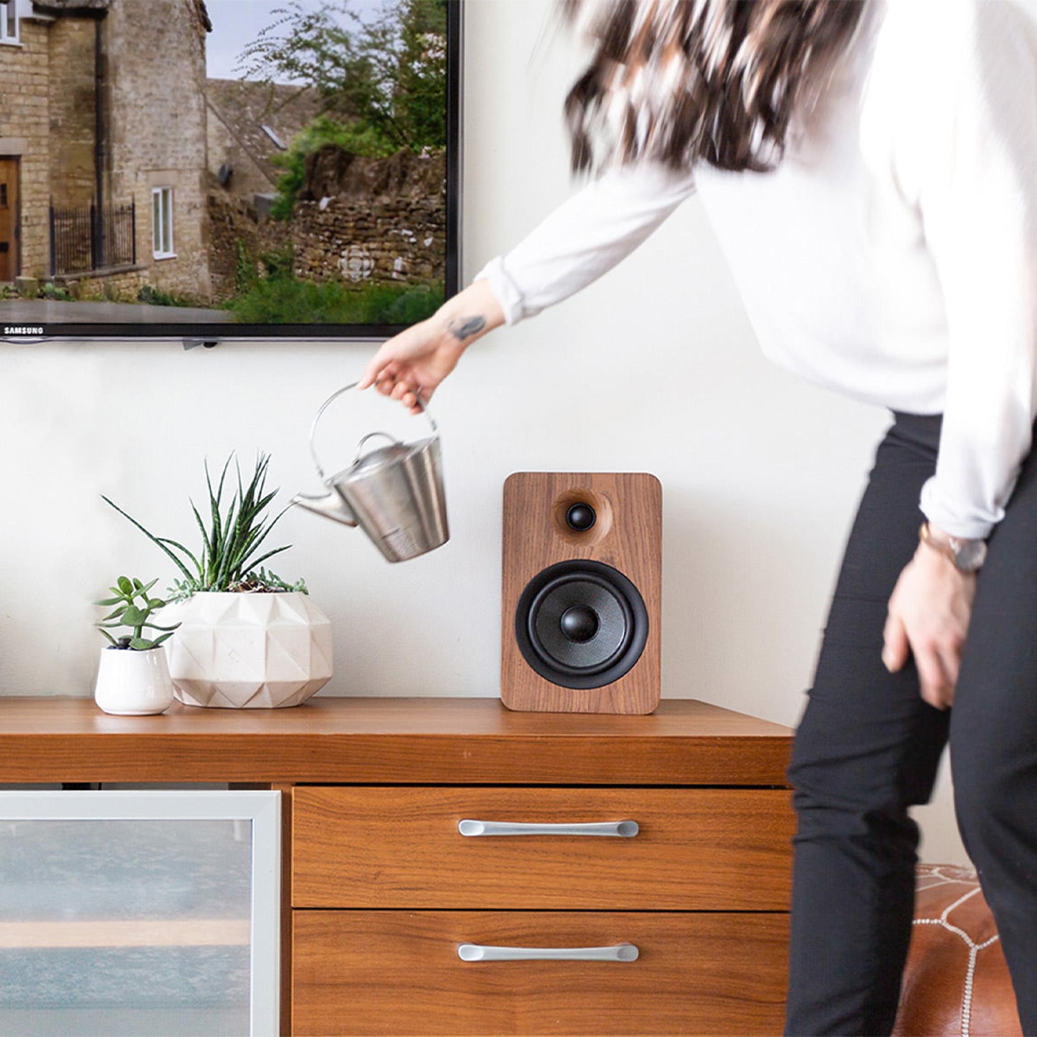 Kanto YU6 Powered Bookshelf Speakers with Built-In Bluetooth - Pair (Walnut) thumbnail 10