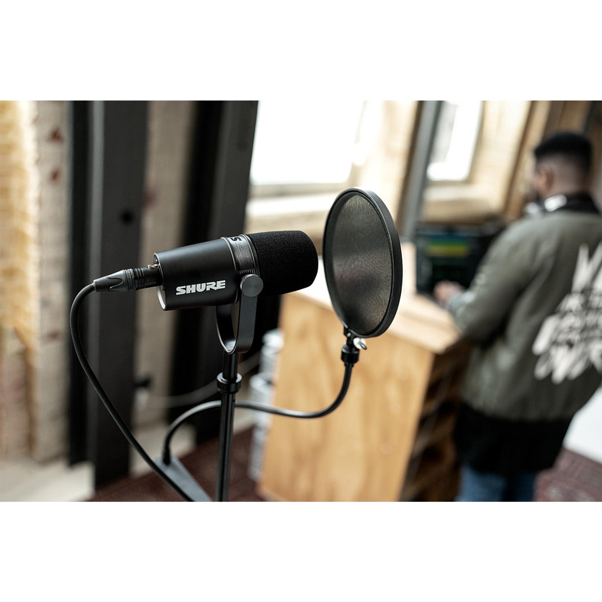 Shure MV7X XLR Dynamic Podcast Microphone thumbnail 9