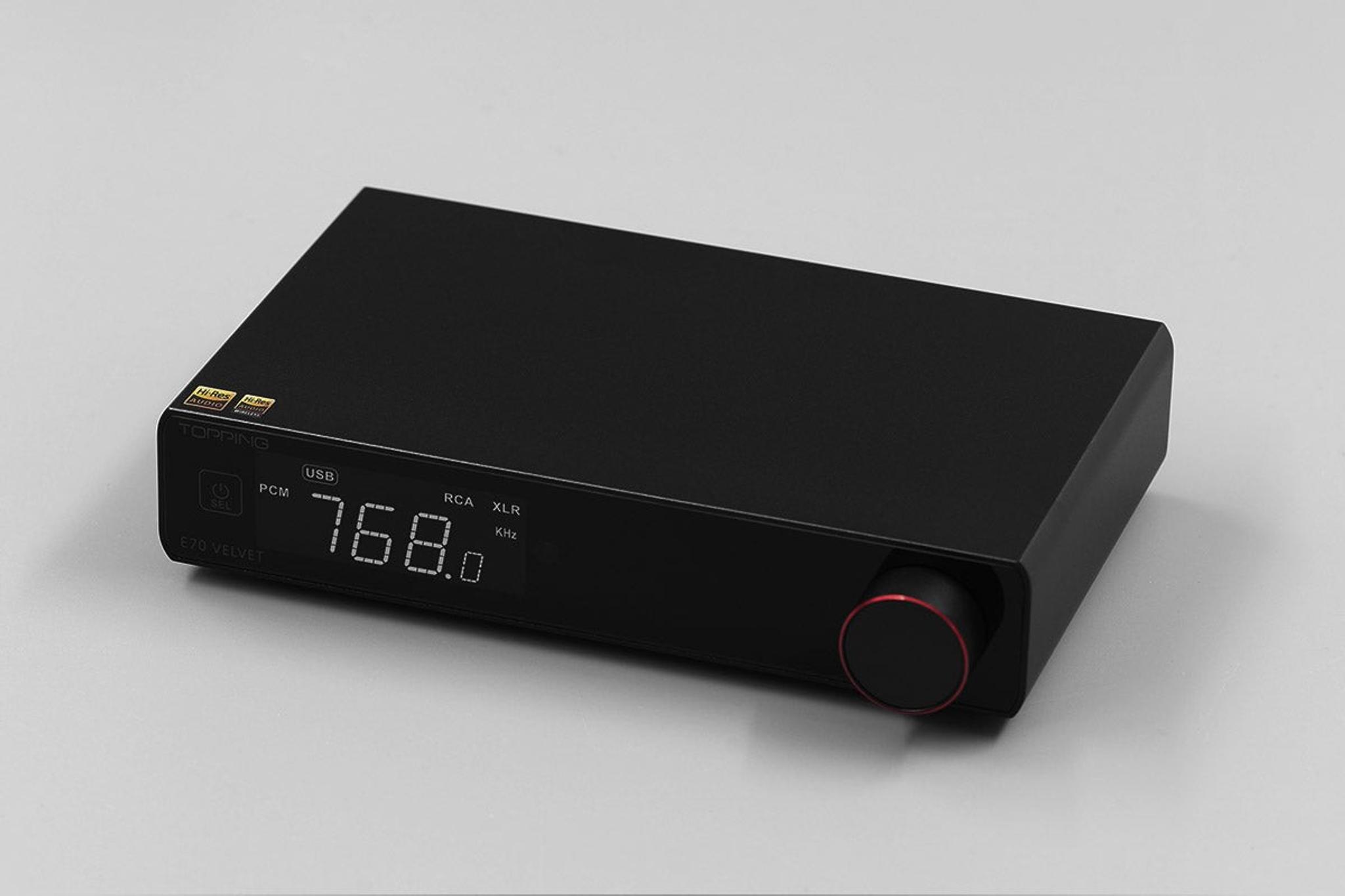 TOPPING E70 VELVET AK4499EX Desktop DAC (Digital-to-Analog-Convertor) thumbnail 3