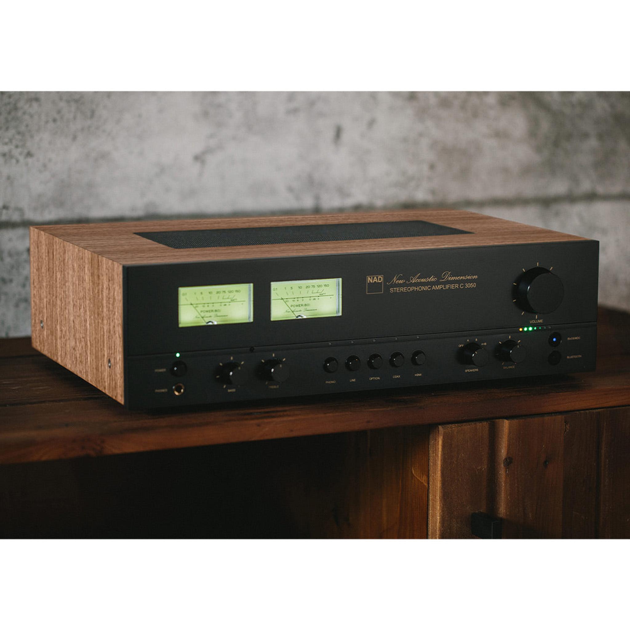 NAD Electronics C 3050 HybridDigital Stereophonic Amplifier thumbnail 10