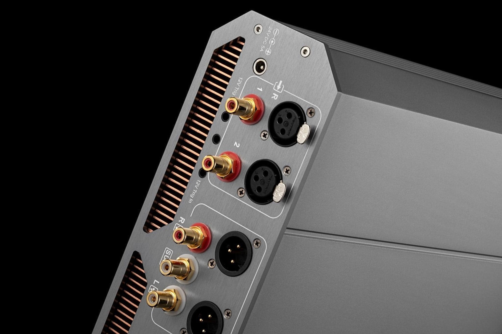 Burson Soloist Voyager Flagship Class-A Headphone Amplifier thumbnail 6