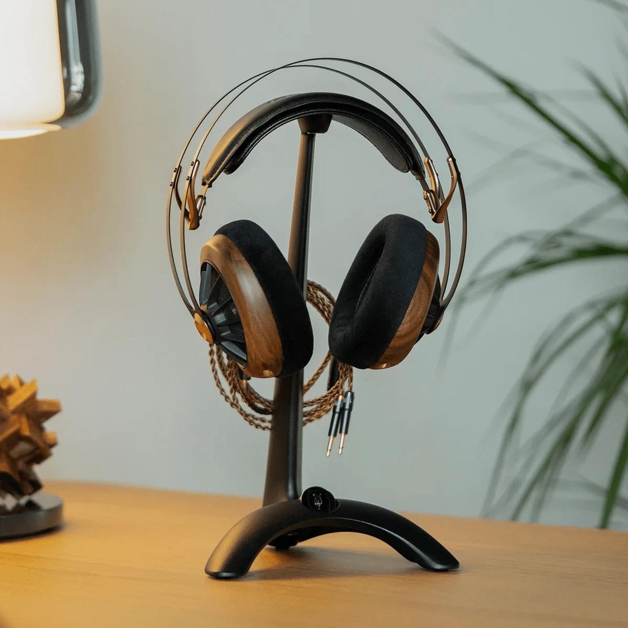 Meze Manta Headphone Stand thumbnail 5