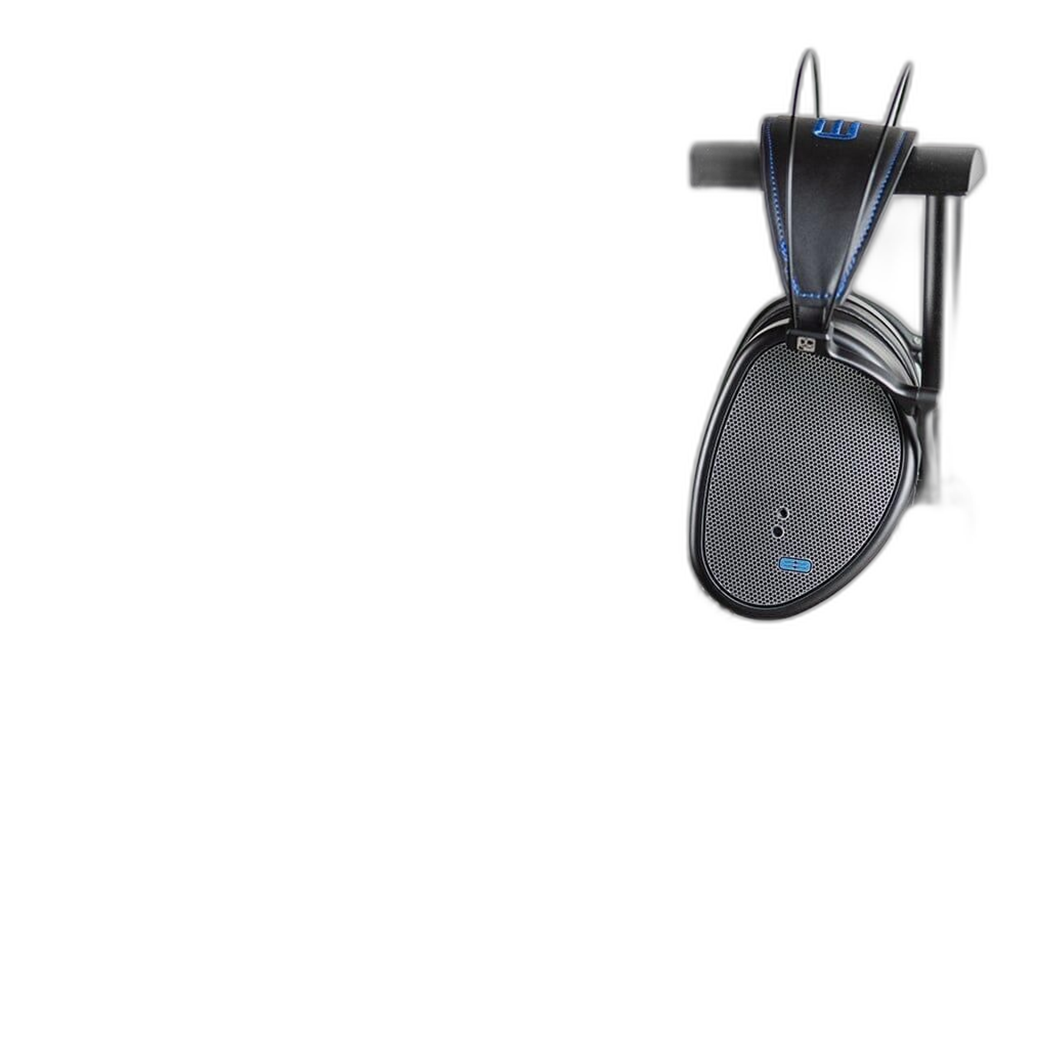 Dan Clark Audio E3 Headphones - Open Box thumbnail 4