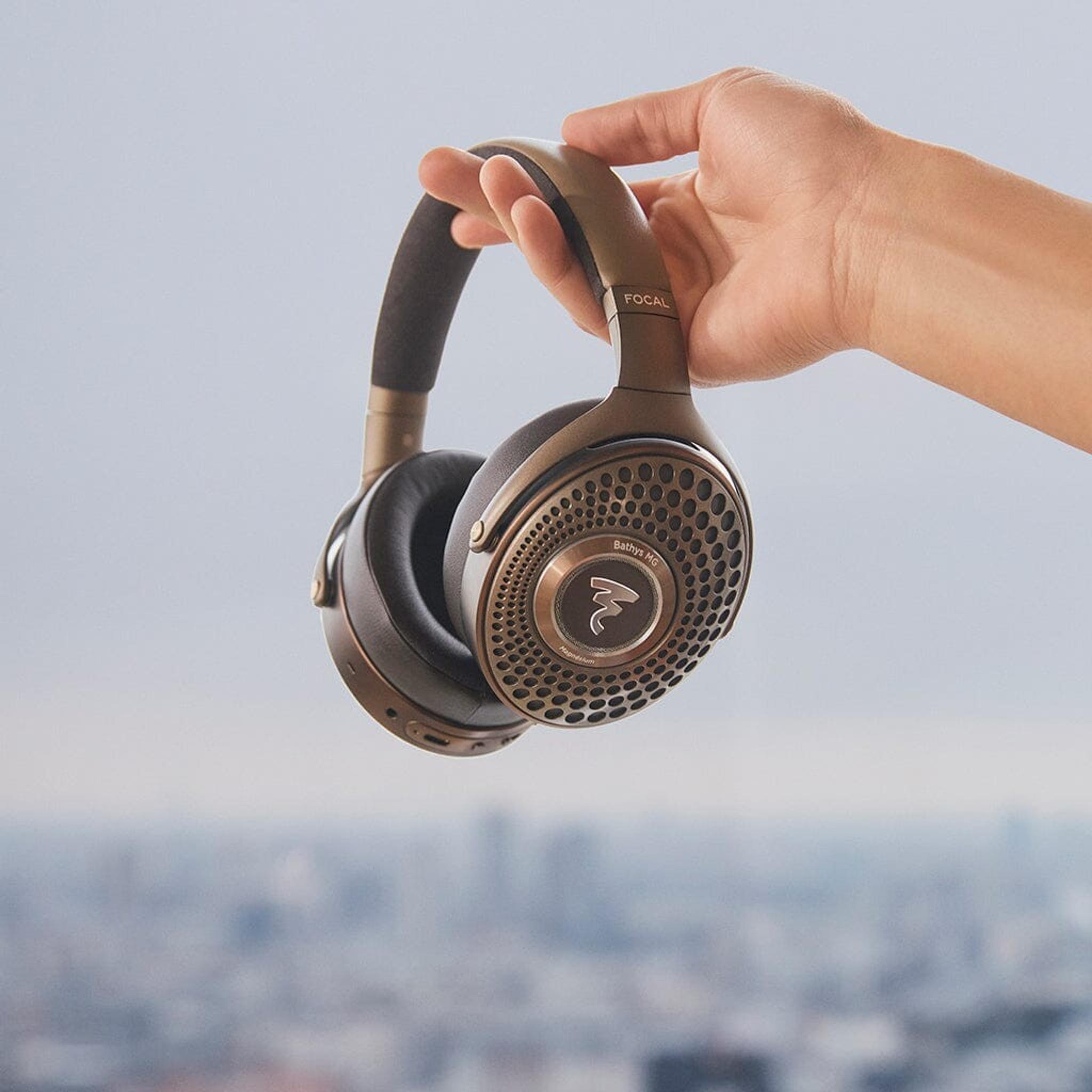 Focal Bathys MG Wireless Headphones thumbnail 8