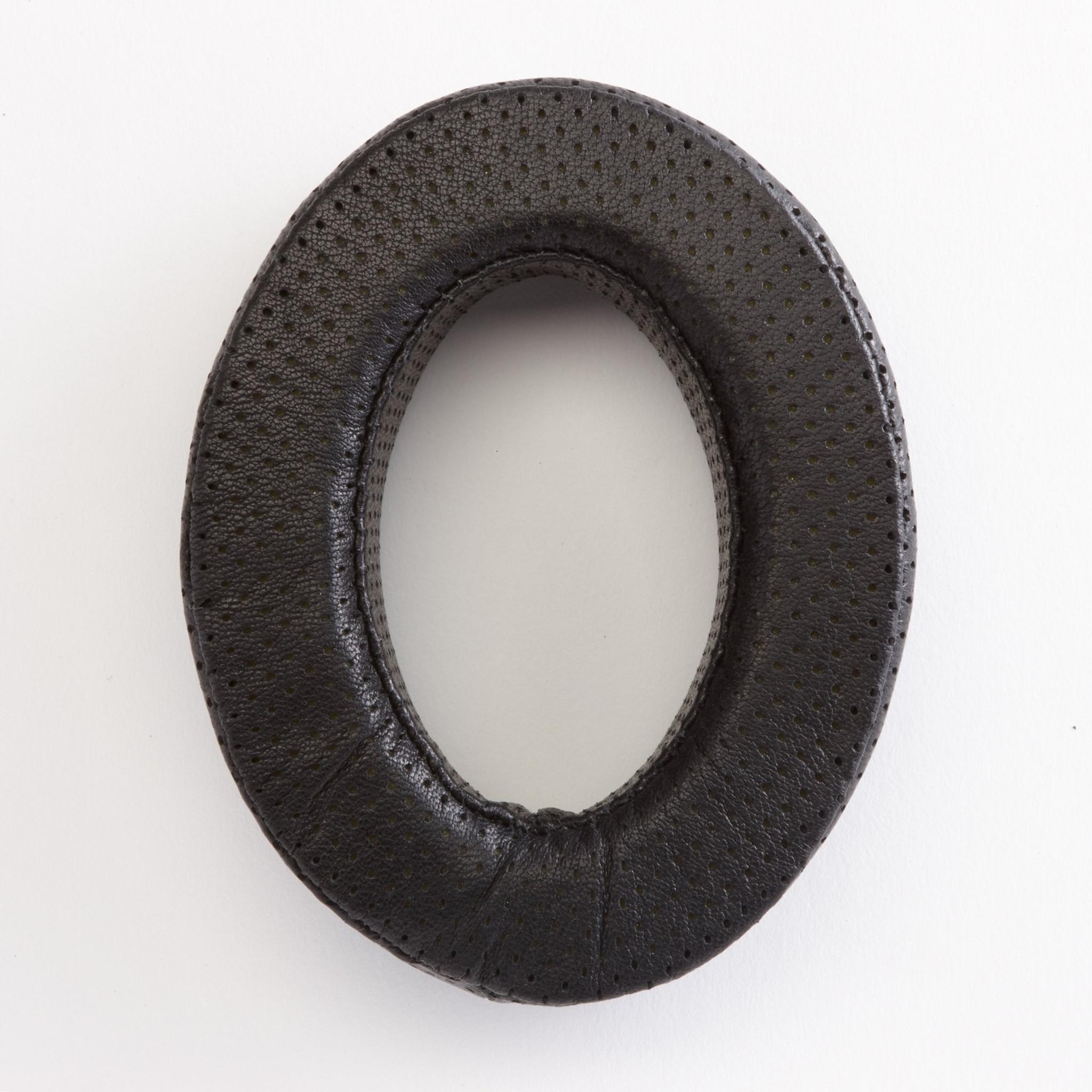 Dekoni Audio EPZ-HD600-FNSK Replacement Ear Pads for Sennheiser HD600 Series Headphones Elite Fenestrated Sheepskin thumbnail 3