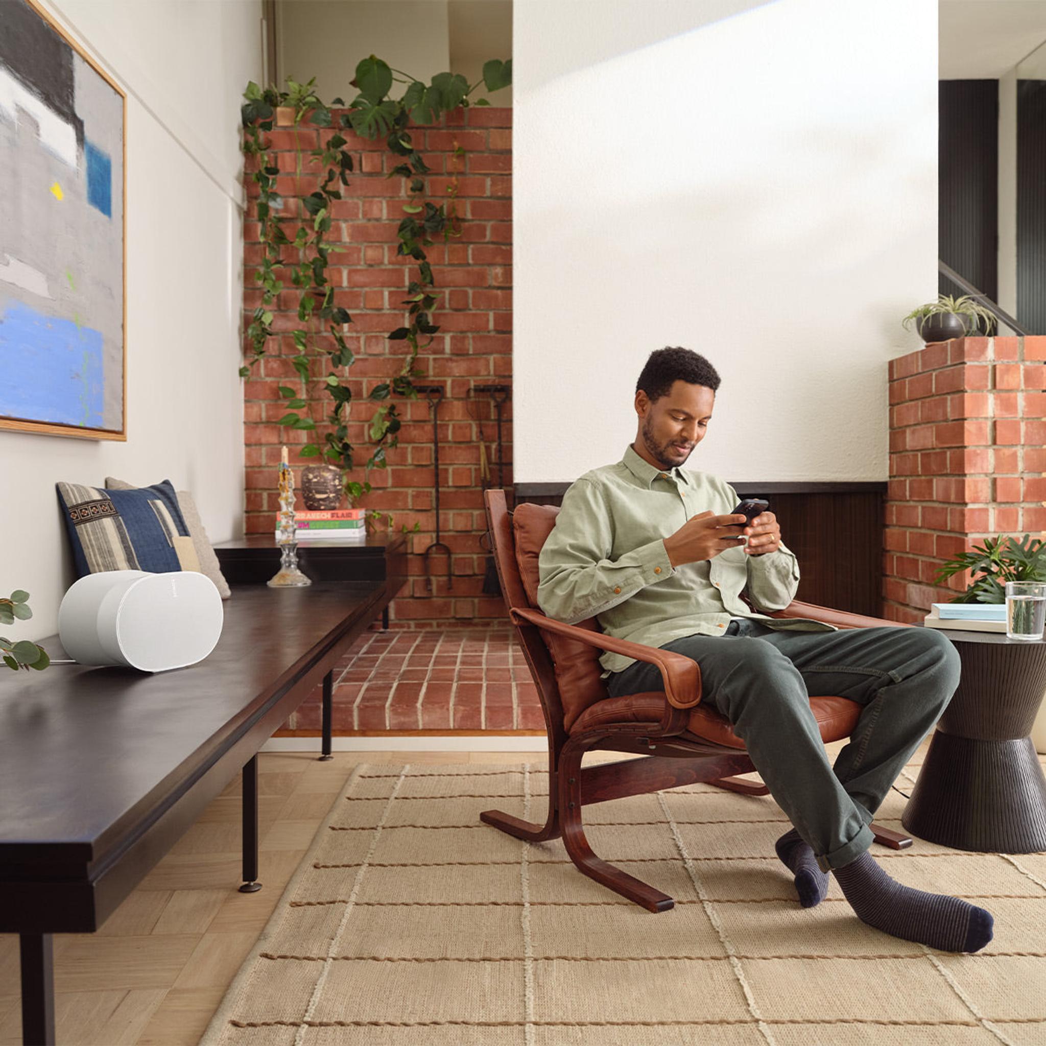 Sonos Premium Surround Set with Arc Ultra Soundbar & Pair of Era 300 Wireless Speakers (White) thumbnail 18