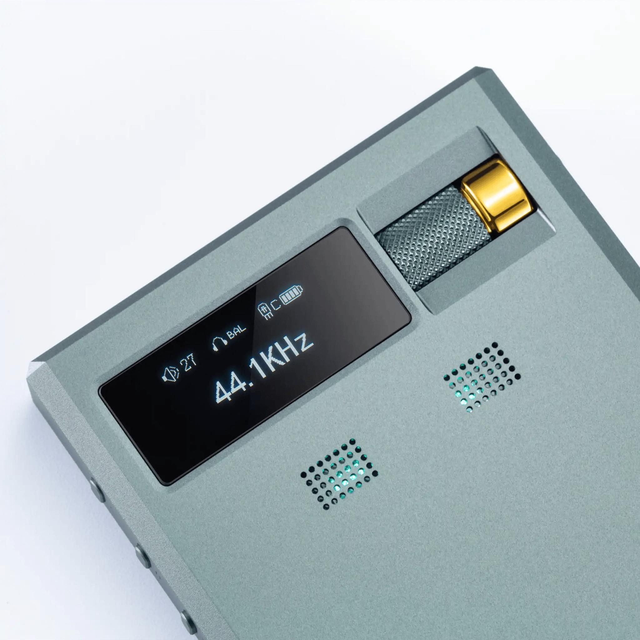 Cayin RU9 Vacuum Tube Portable DAC/Amp thumbnail 6