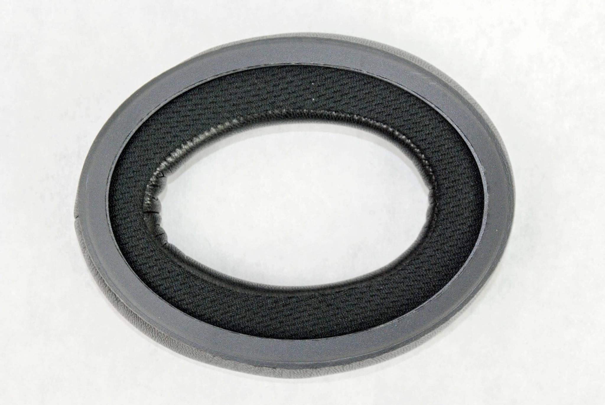 Replacement Earpads for Sennheiser HD598/599, HD620S, PC37X, PC38X Headphones thumbnail 4