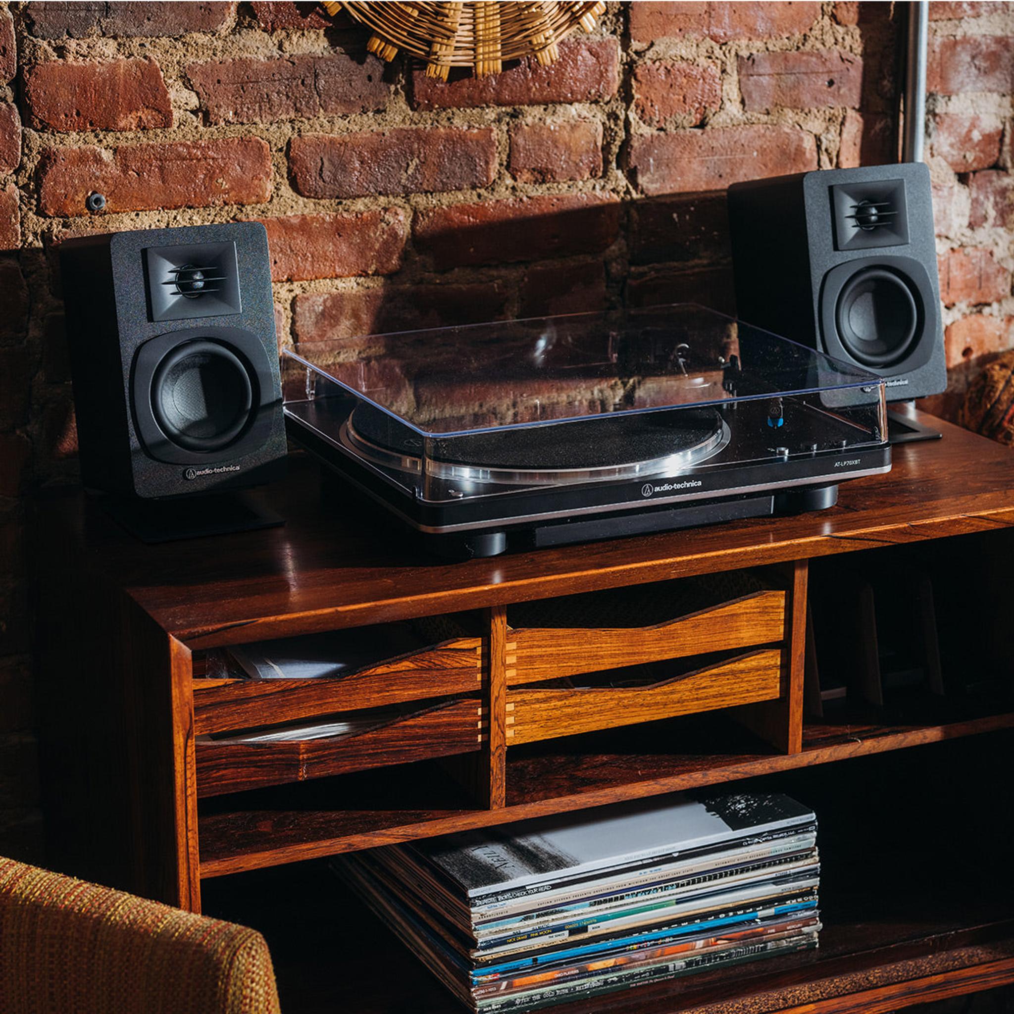 Audio-Technica AT-SP3X Powered Bluetooth Bookshelf Speakers thumbnail 3