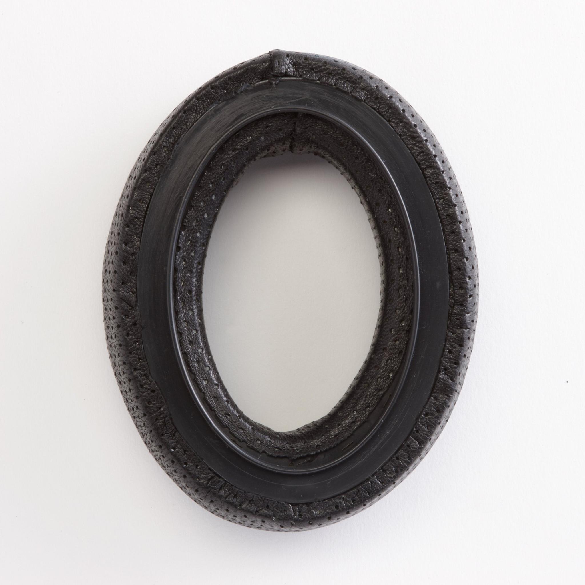 Dekoni Audio EPZ-HD600-FNSK Replacement Ear Pads for Sennheiser HD600 Series Headphones Elite Fenestrated Sheepskin thumbnail 4