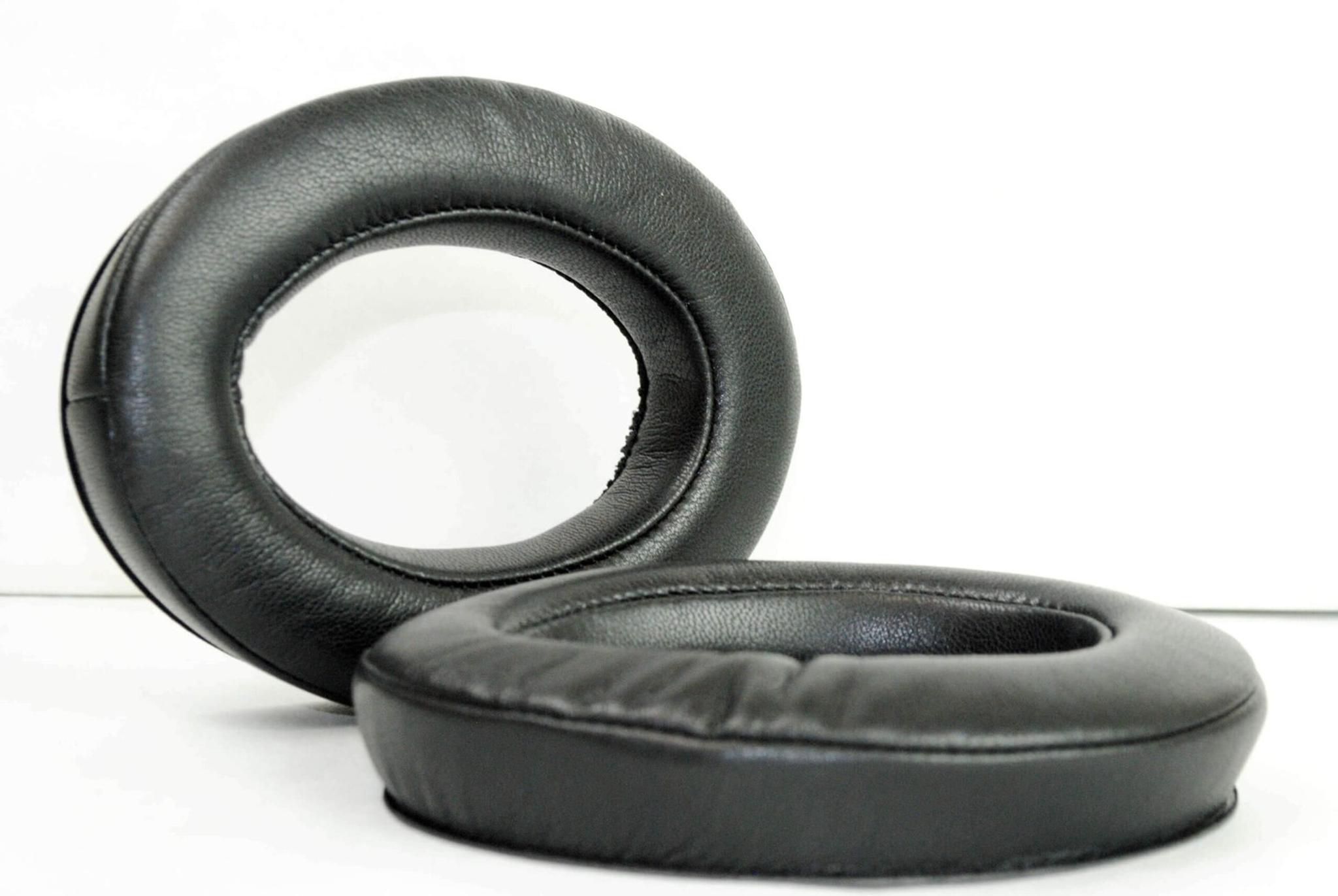 Replacement Earpads for Sennheiser HD598/599, HD620S, PC37X, PC38X Headphones thumbnail 2