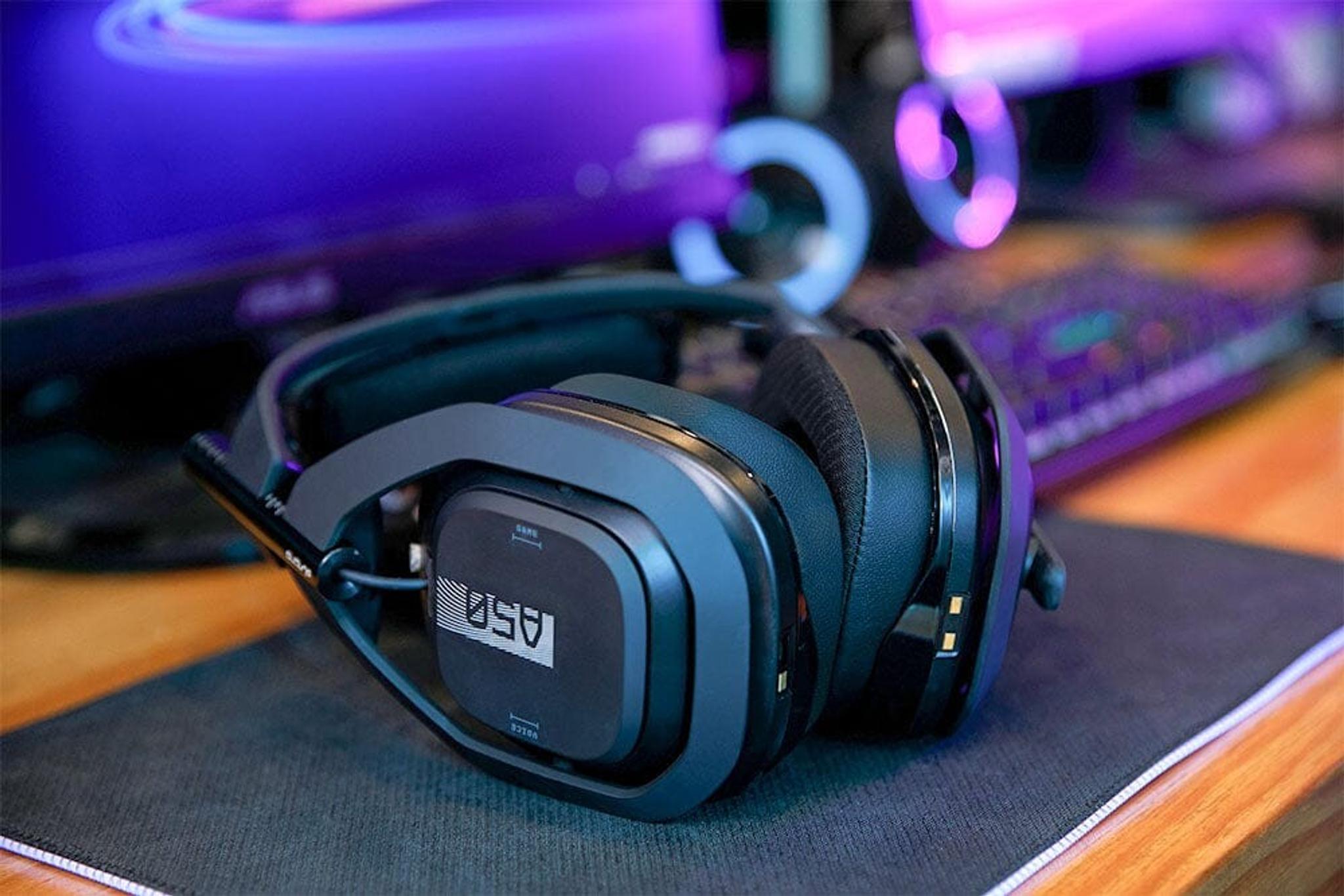 Astro A50 Gen 4, Gen 5 and A50X Earpads - WC FreeZe Cooling Gel thumbnail 3