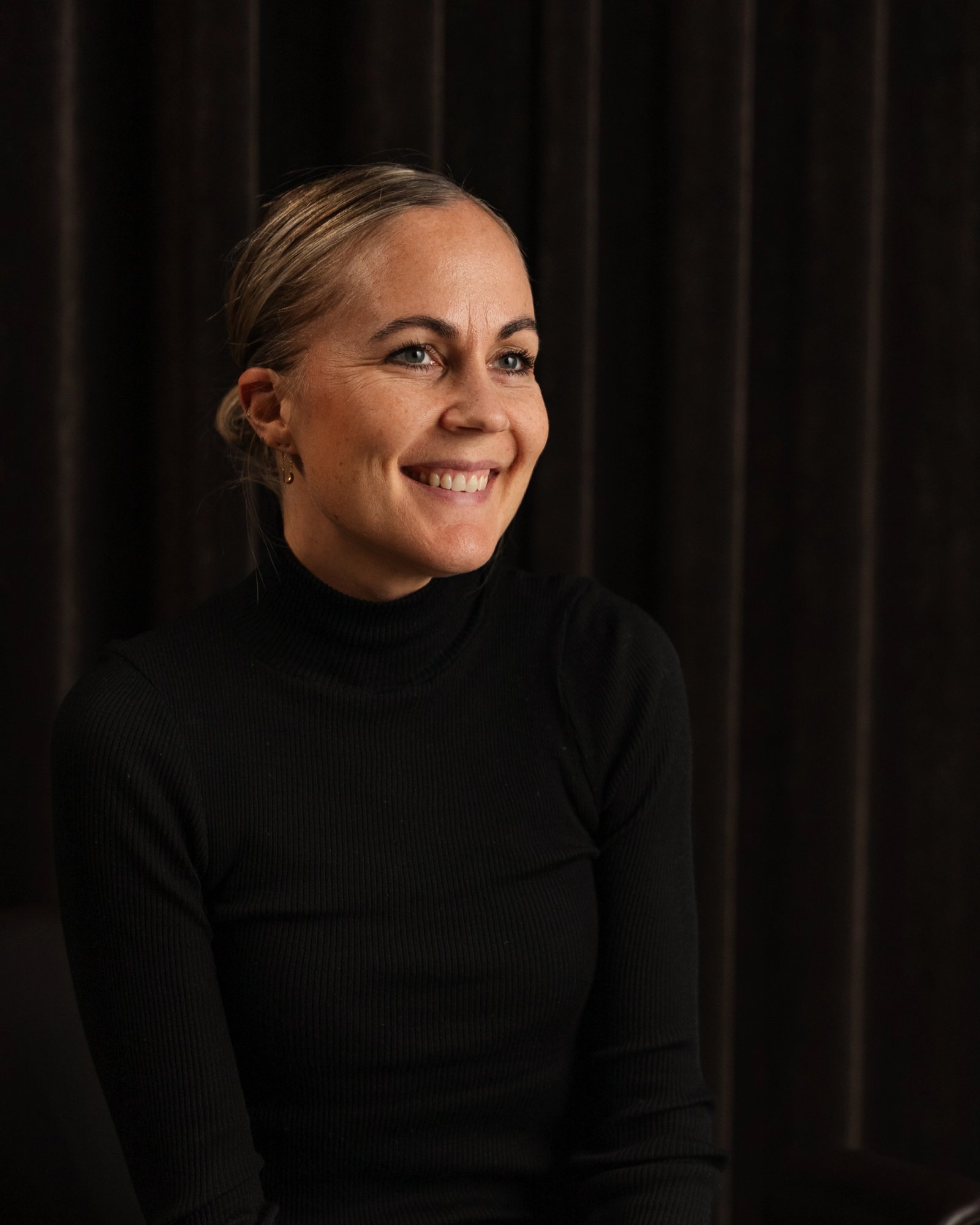 Portræt af Mette Møllen Melchiors, Finance & Compliance Manager hos Agilease.