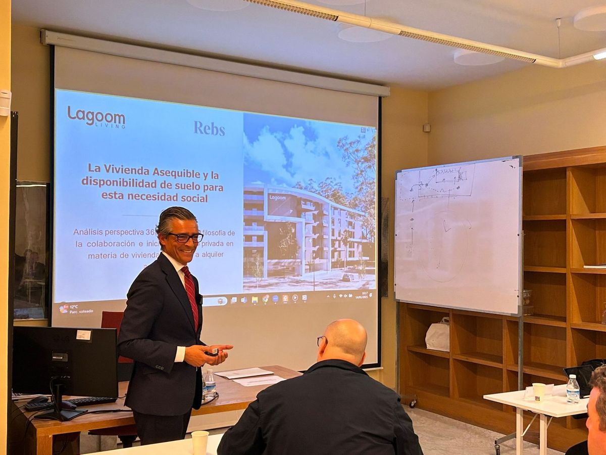 Masterclass by our CEO, Javier Braza, at the REBS Real Estate Master's