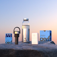 a portable, zero waste sparkling water bottle system