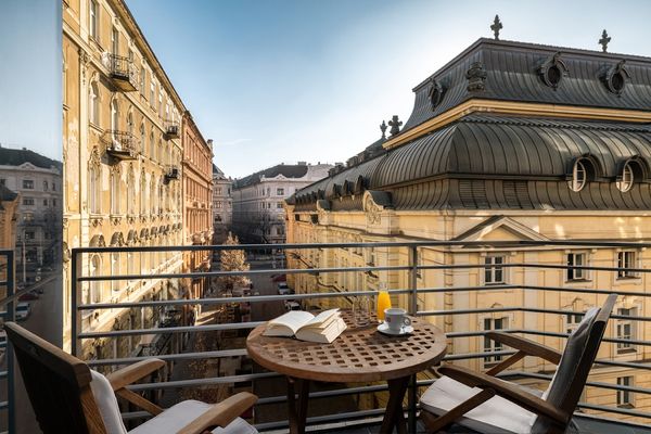 NH Budapest City
