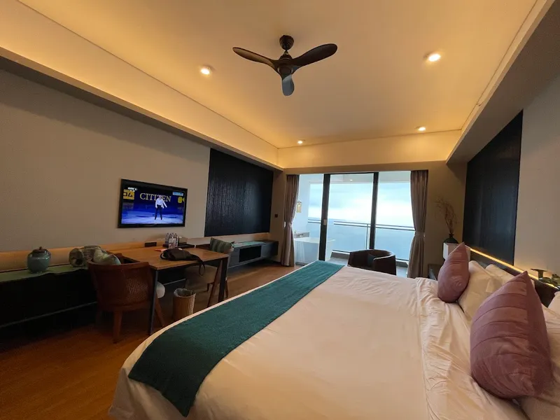 Dusit Thani Sandalwoods Resort Shuangyue Bay photo 2