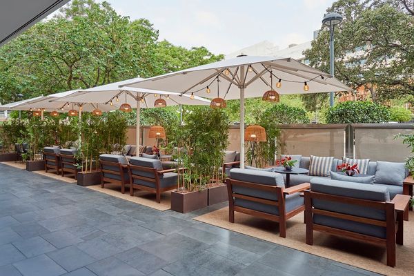 NH Collection Barcelona Constanza