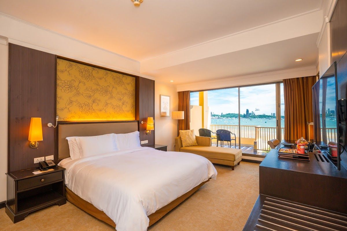 Dusit Thani Pattaya photo 2