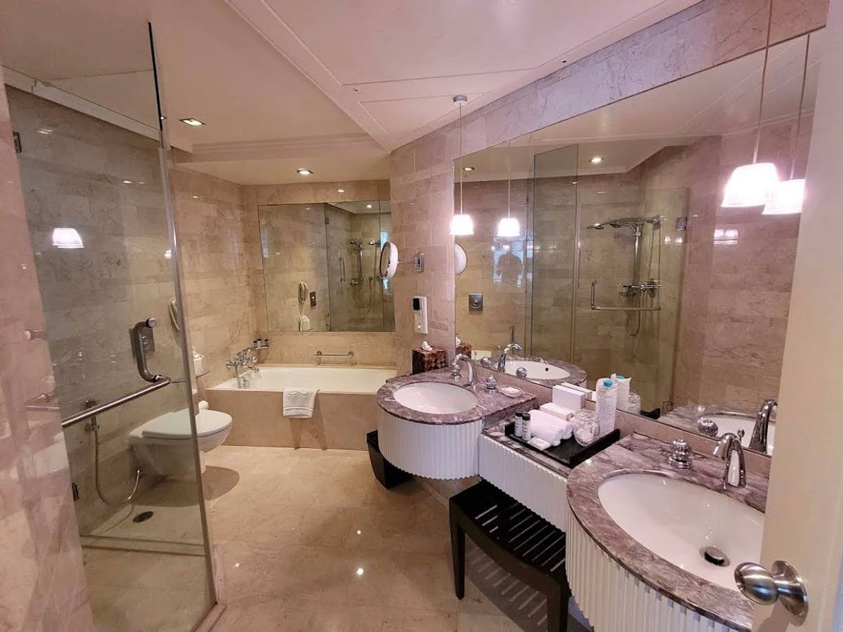 The Leela Mumbai photo 3