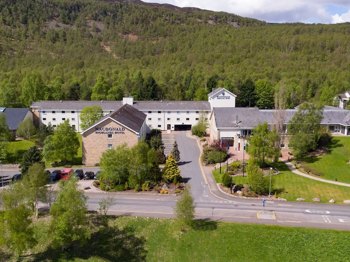 Macdonald Hotels & Resorts Highlands Hotel photo 1