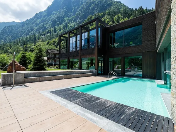 NH Collection Alagna Mirtillo Rosso