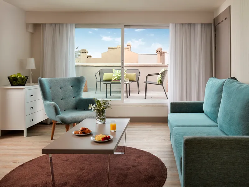 NH Madrid Zurbano photo 6