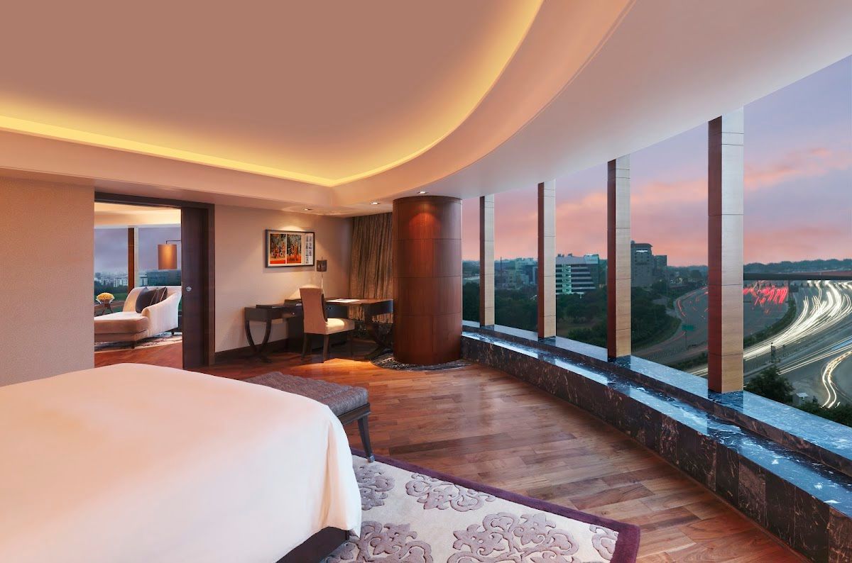 The Leela Ambience Gurugram Hotel & Residences photo 2