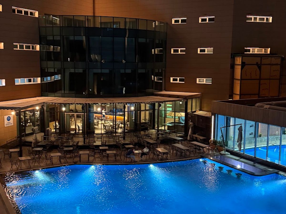 Grand Millennium Al Seef Basra Hotel photo 3