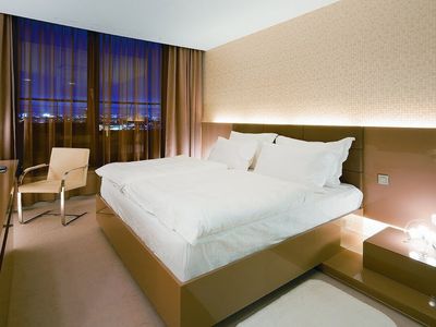 Endless Summer — Up to 25% Off + €150 Resort Credit