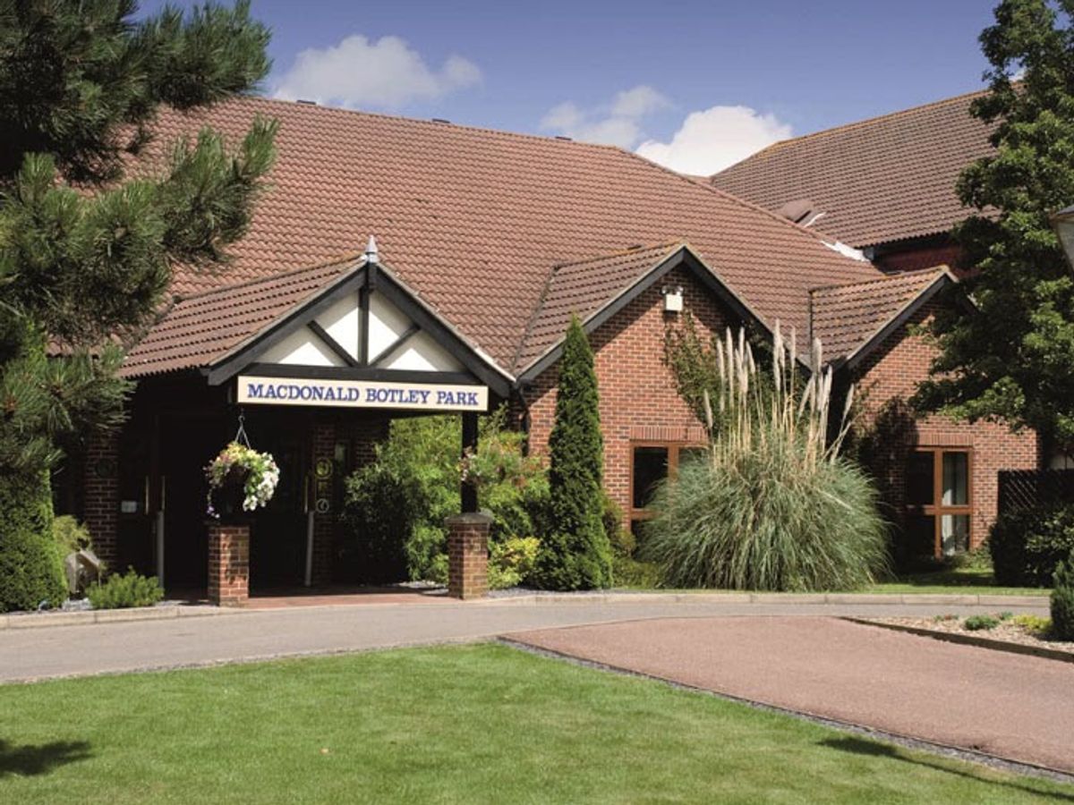 Macdonald Hotels & Resorts Botley Park photo 1