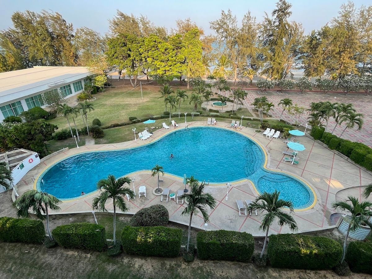 Seapine Beach Golf & Resort Hua Hin photo 3