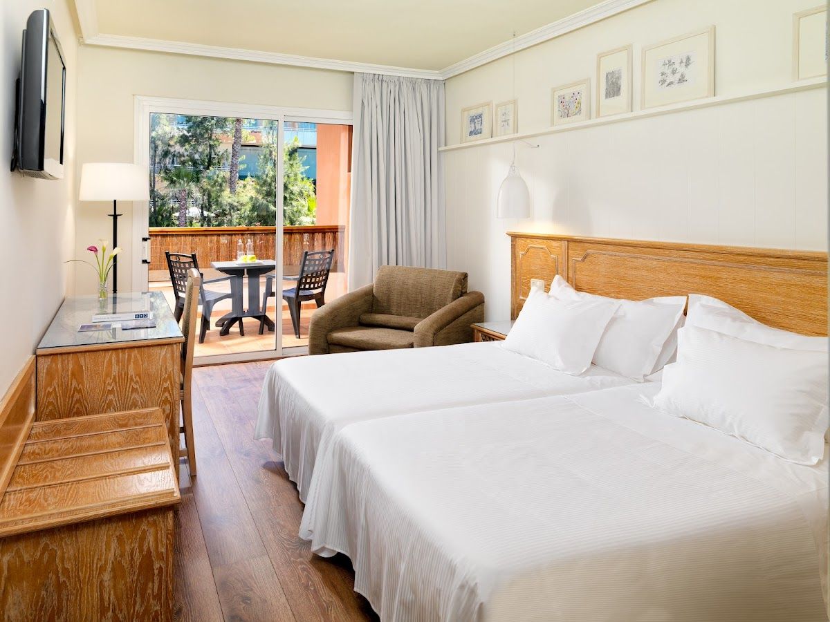 H10 Mediterranean Village Hotel photo 2