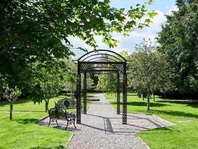 Macdonald Hotels & Resorts Houstoun House