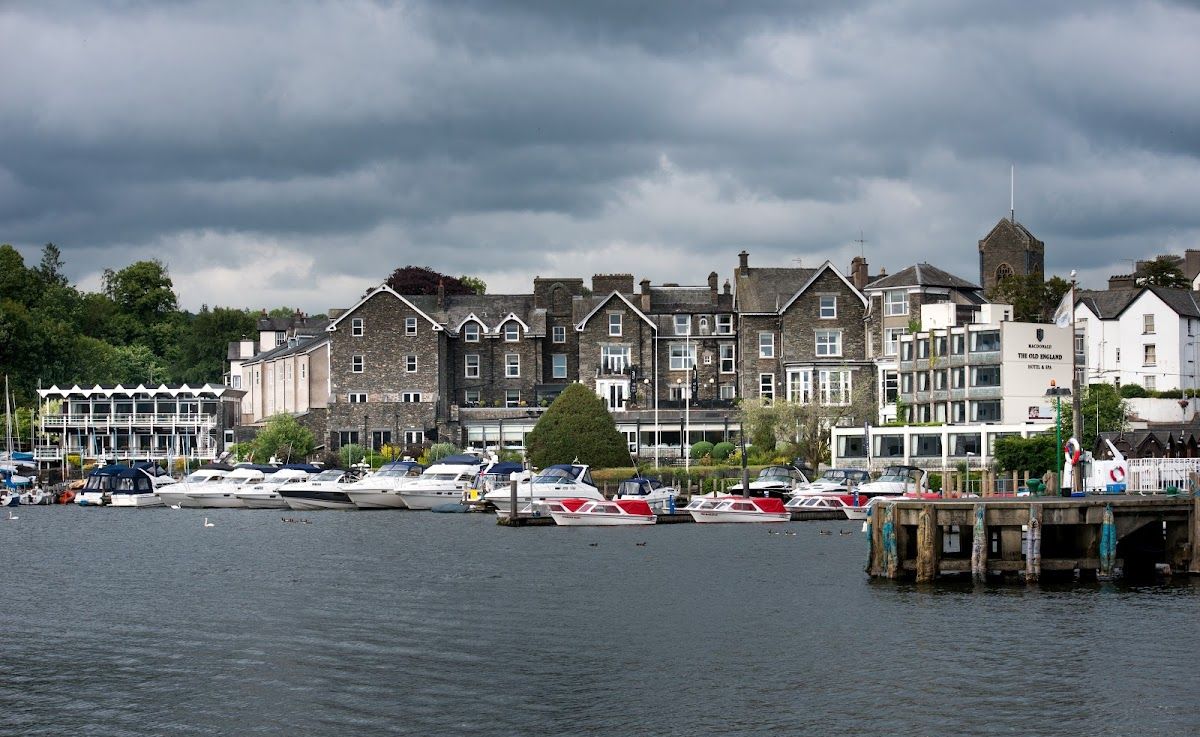 Macdonald Hotels & Resorts Old England