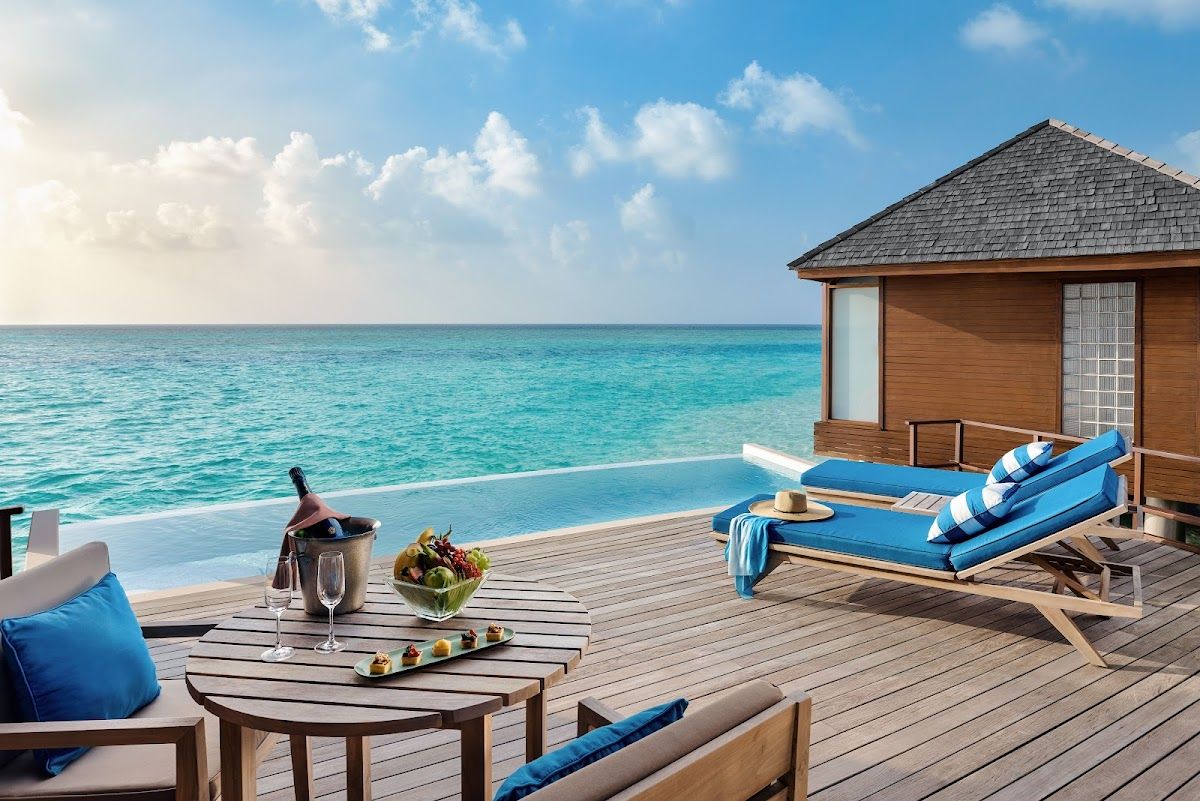 Dhigu Resort photo 5