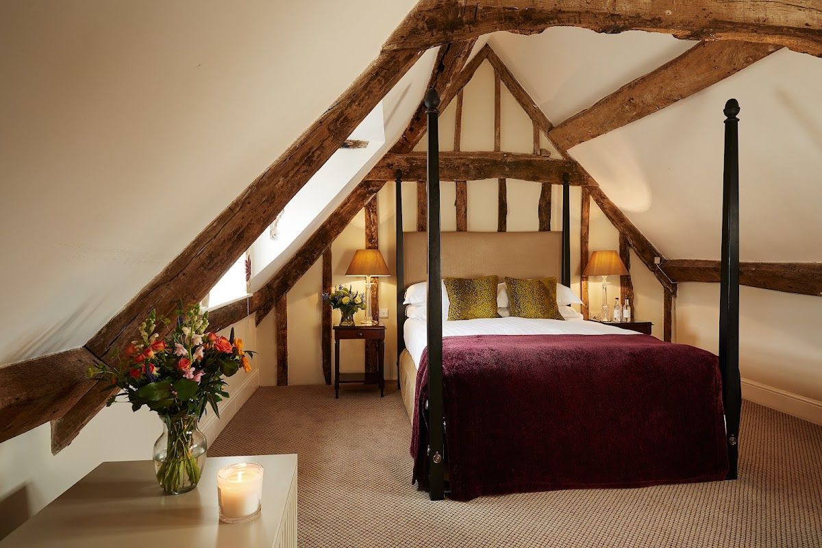 Macdonald Hotels & Resorts The Bear Hotel photo 2