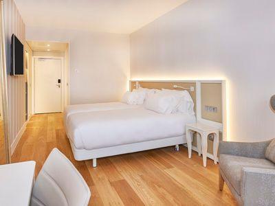 Endless Summer — Up to 25% Off + €150 Resort Credit